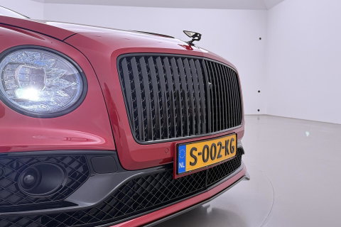 Bentley Flying Spur 2.9 V6 Hybrid Azure | Rotating Display | Black Pack | Touring Specification | Styling Specification | Sunroof | Massage