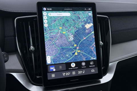 Volvo XC90 T8 Plug-in hybrid Ultra Black Edition | Luchtvering | Bowers&Wilkins | Head-Up | 360° Camera | Panoramadak