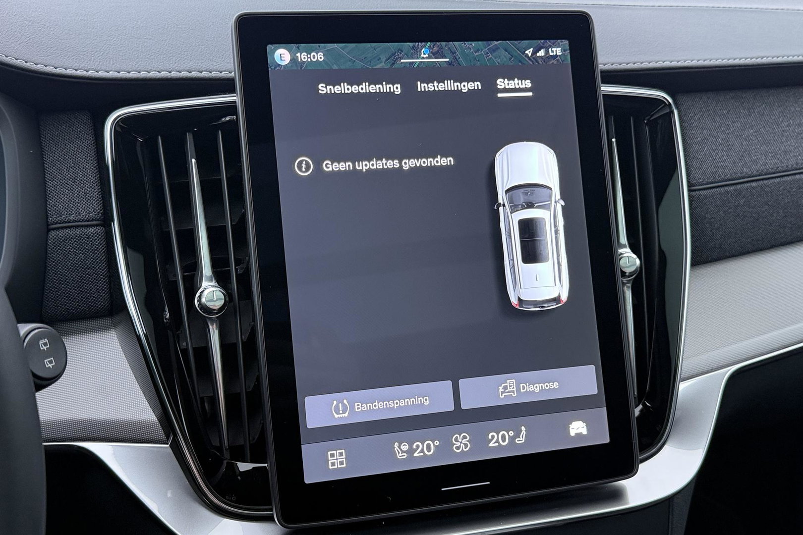 Volvo XC90 T8 Plug-in hybrid Ultra Black Edition | Luchtvering | Bowers&Wilkins | Head-Up | 360° Camera | Panoramadak