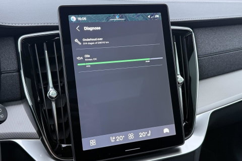 Volvo XC90 T8 Plug-in hybrid Ultra Black Edition | Luchtvering | Bowers&Wilkins | Head-Up | 360° Camera | Panoramadak