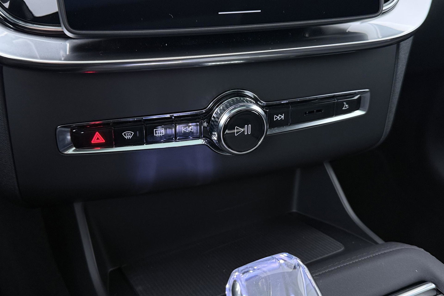 Volvo XC90 T8 Plug-in hybrid Ultra Black Edition | Luchtvering | Bowers&Wilkins | Head-Up | 360° Camera | Panoramadak