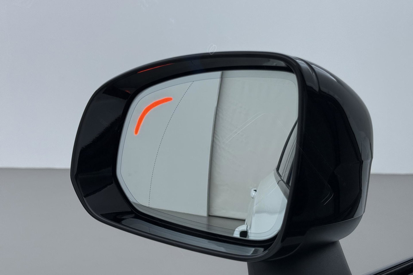 Volvo XC90 T8 Plug-in hybrid Ultra Black Edition | Luchtvering | Bowers&Wilkins | Head-Up | 360° Camera | Panoramadak