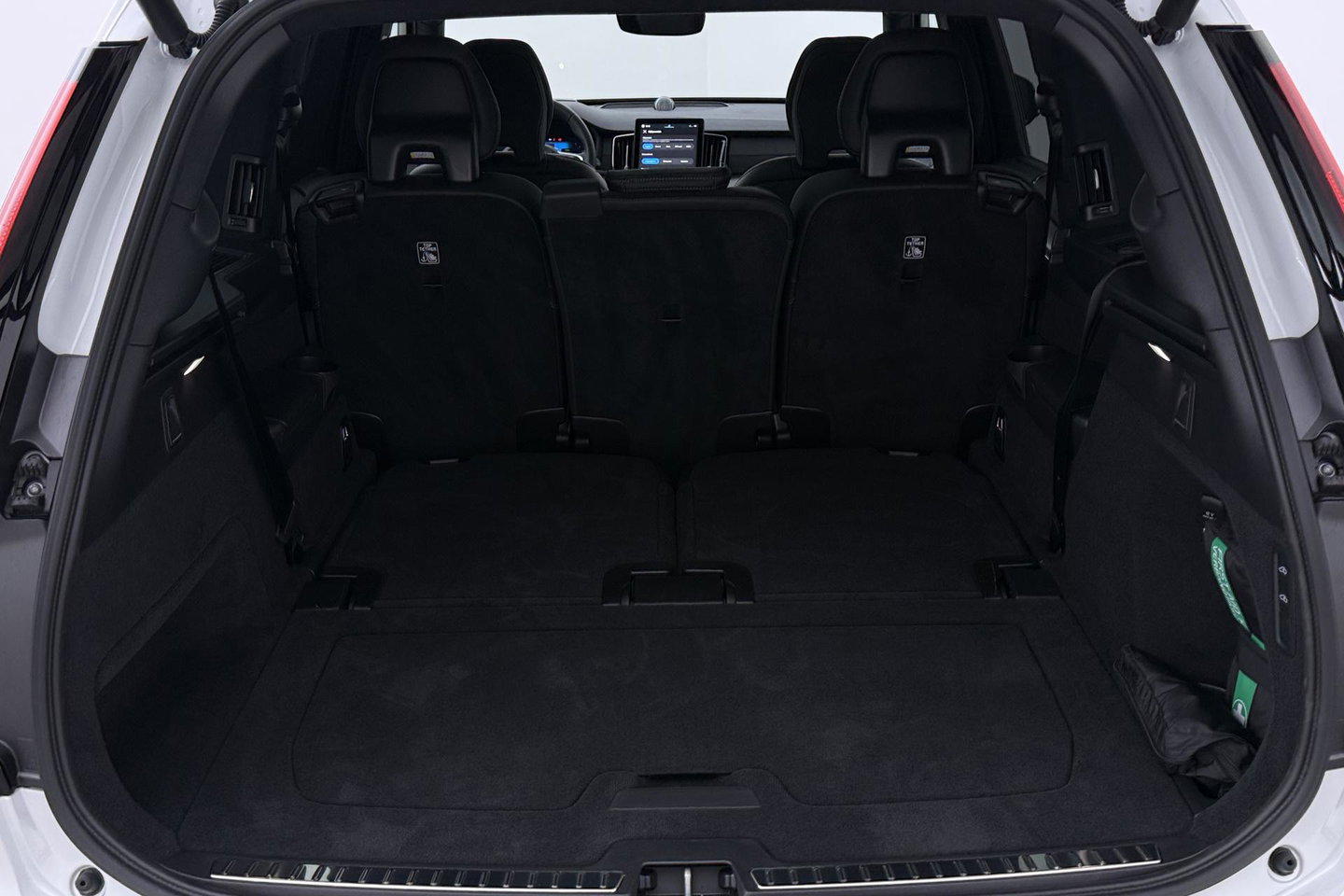 Volvo XC90 T8 Plug-in hybrid Ultra Black Edition | Luchtvering | Bowers&Wilkins | Head-Up | 360° Camera | Panoramadak