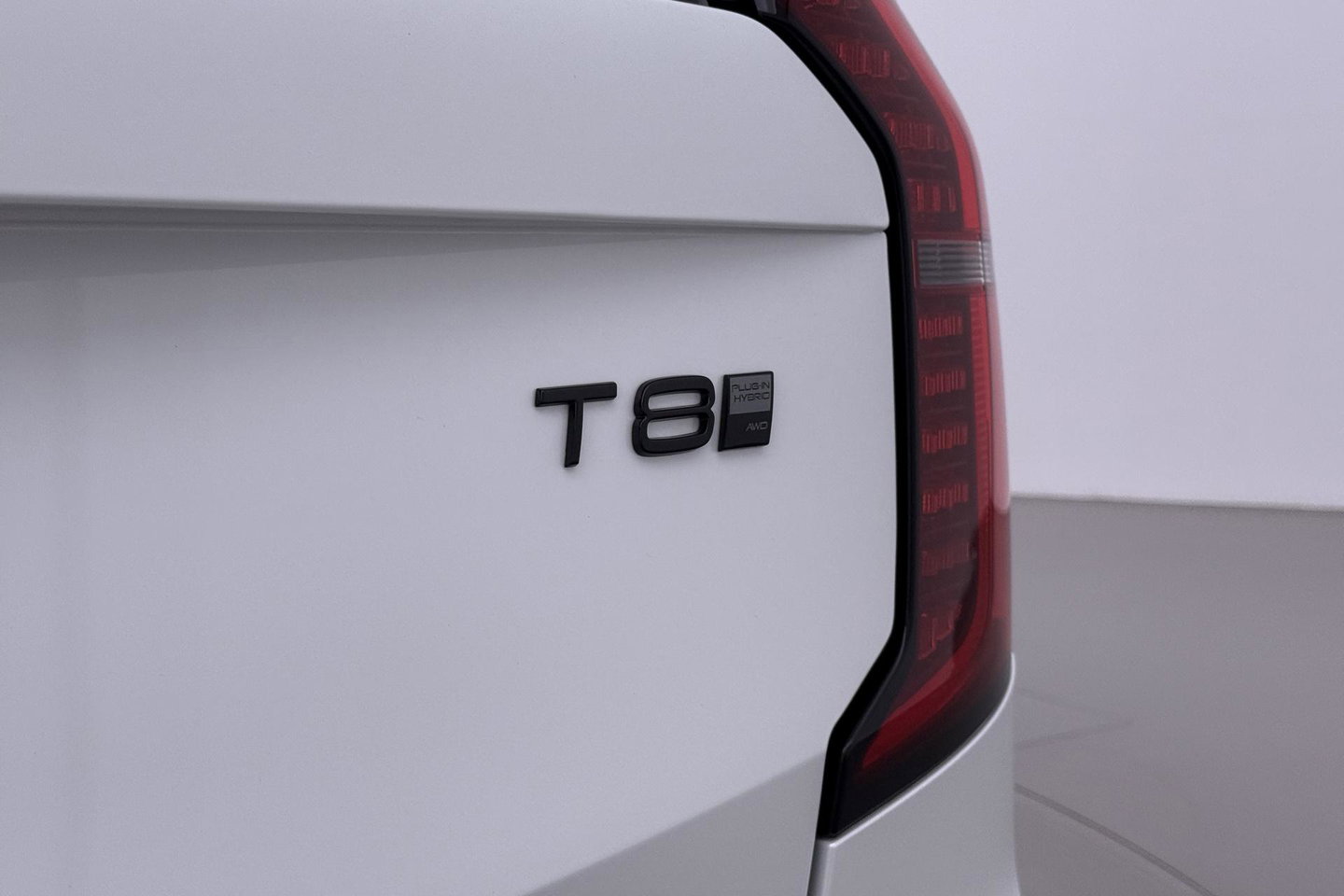 Volvo XC90 T8 Plug-in hybrid Ultra Black Edition | Luchtvering | Bowers&Wilkins | Head-Up | 360° Camera | Panoramadak