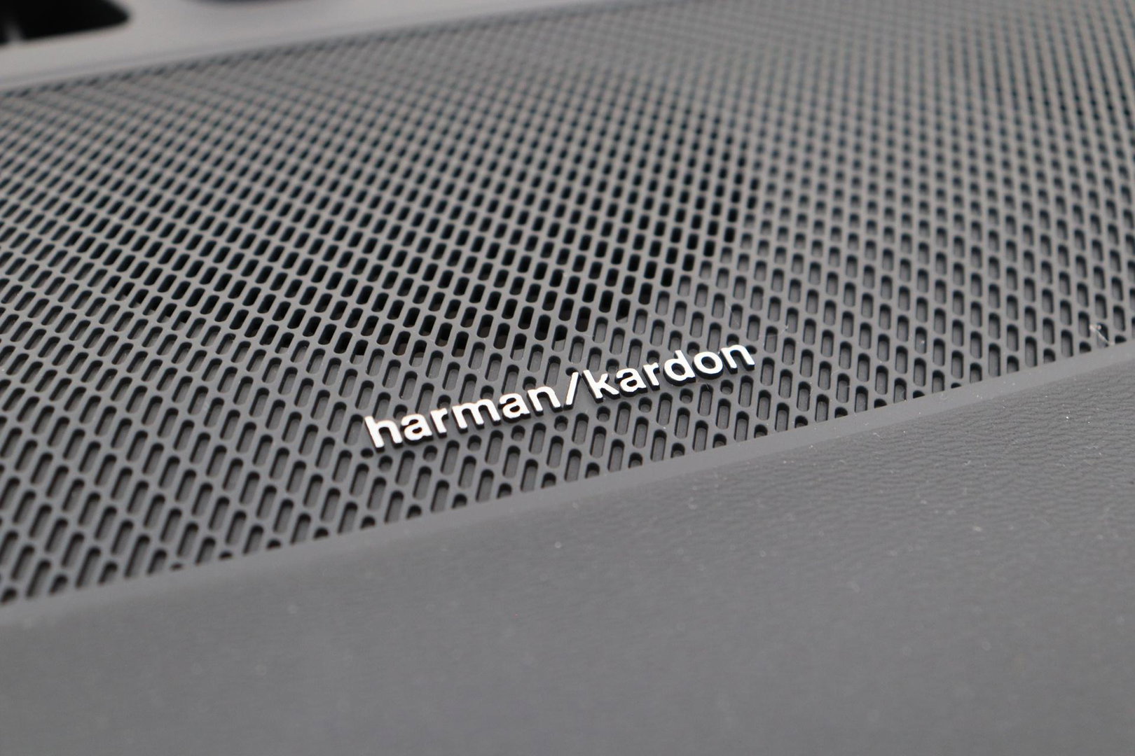 Volvo EX40 Single Motor Extended Range Plus 82 kWh | ACC | 360° Camera | Stoel+Stuurverwarming | Harman/Kardon | BLIS