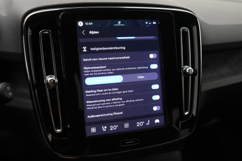 Volvo EX40 Single Motor Extended Range Plus 82 kWh | ACC | 360° Camera | Stoel+Stuurverwarming | Harman/Kardon | BLIS