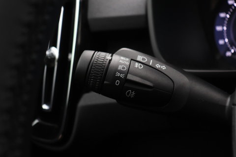 Volvo EX40 Single Motor Extended Range Plus 82 kWh | ACC | 360° Camera | Stoel+Stuurverwarming | Harman/Kardon | BLIS