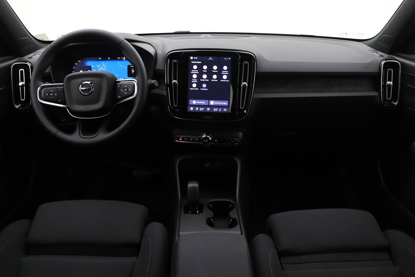 Volvo EX40 Single Motor Extended Range Plus 82 kWh | ACC | 360° Camera | Stoel+Stuurverwarming | Harman/Kardon | BLIS