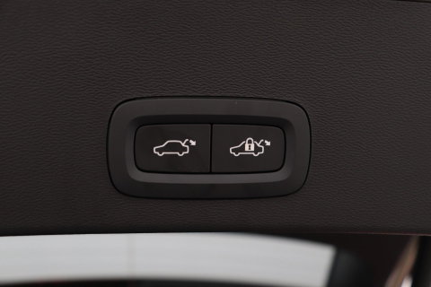 Volvo EX40 Single Motor Extended Range Plus 82 kWh | ACC | 360° Camera | Stoel+Stuurverwarming | Harman/Kardon | BLIS
