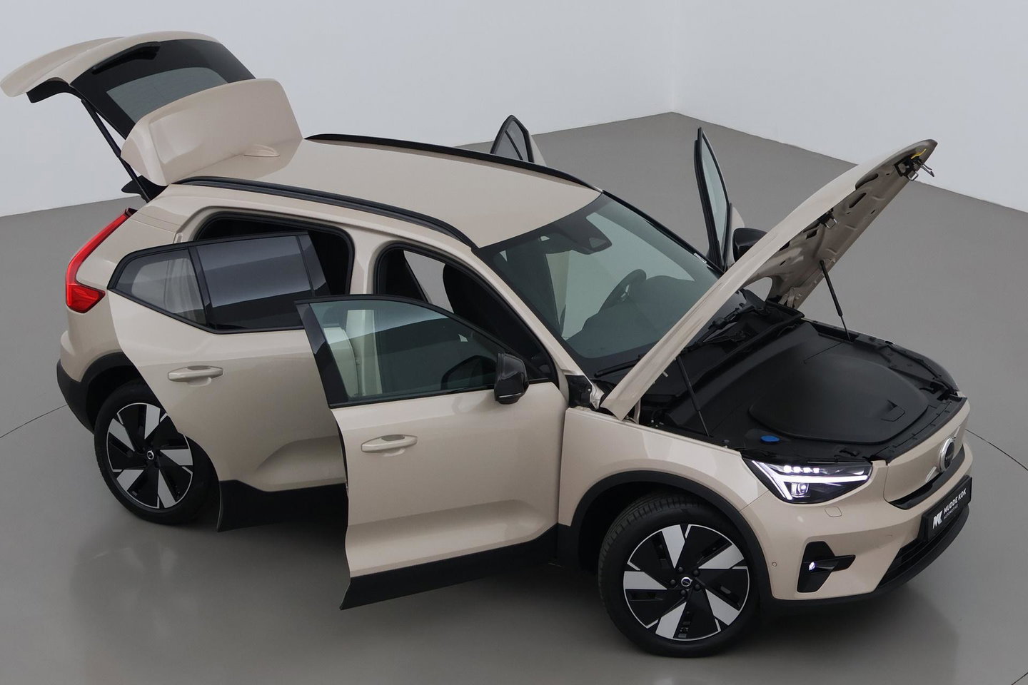 Volvo EX40 Single Motor Extended Range Plus 82 kWh | ACC | 360° Camera | Stoel+Stuurverwarming | Harman/Kardon | BLIS