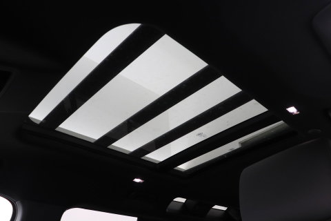 Land Rover Defender P300e 110 X-Dynamic HSE | FACELIFT | ClearSight | Meridian Surround | Head-Up | ACC | Panoramadak | Trekhaak