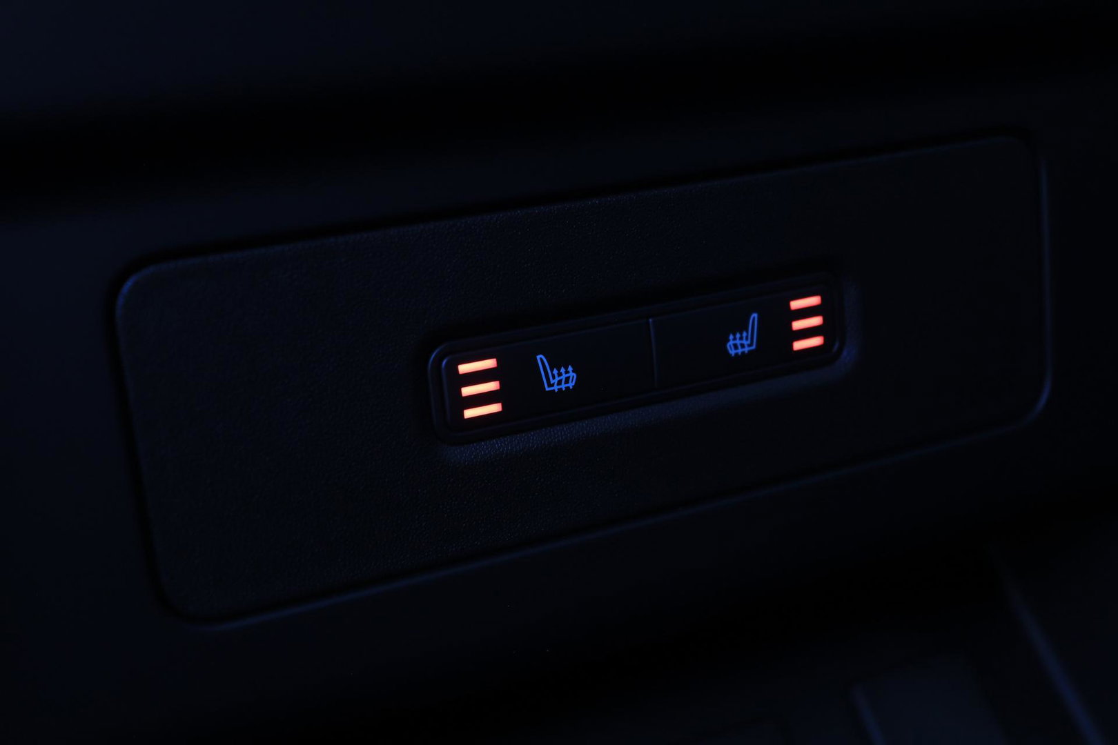 Land Rover Defender P300e 110 X-Dynamic HSE | FACELIFT | ClearSight | Meridian Surround | Head-Up | ACC | Panoramadak | Trekhaak