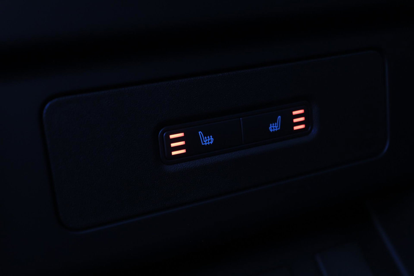 Land Rover Defender P300e 110 X-Dynamic HSE | FACELIFT | ClearSight | Meridian Surround | Head-Up | ACC | Panoramadak | Trekhaak