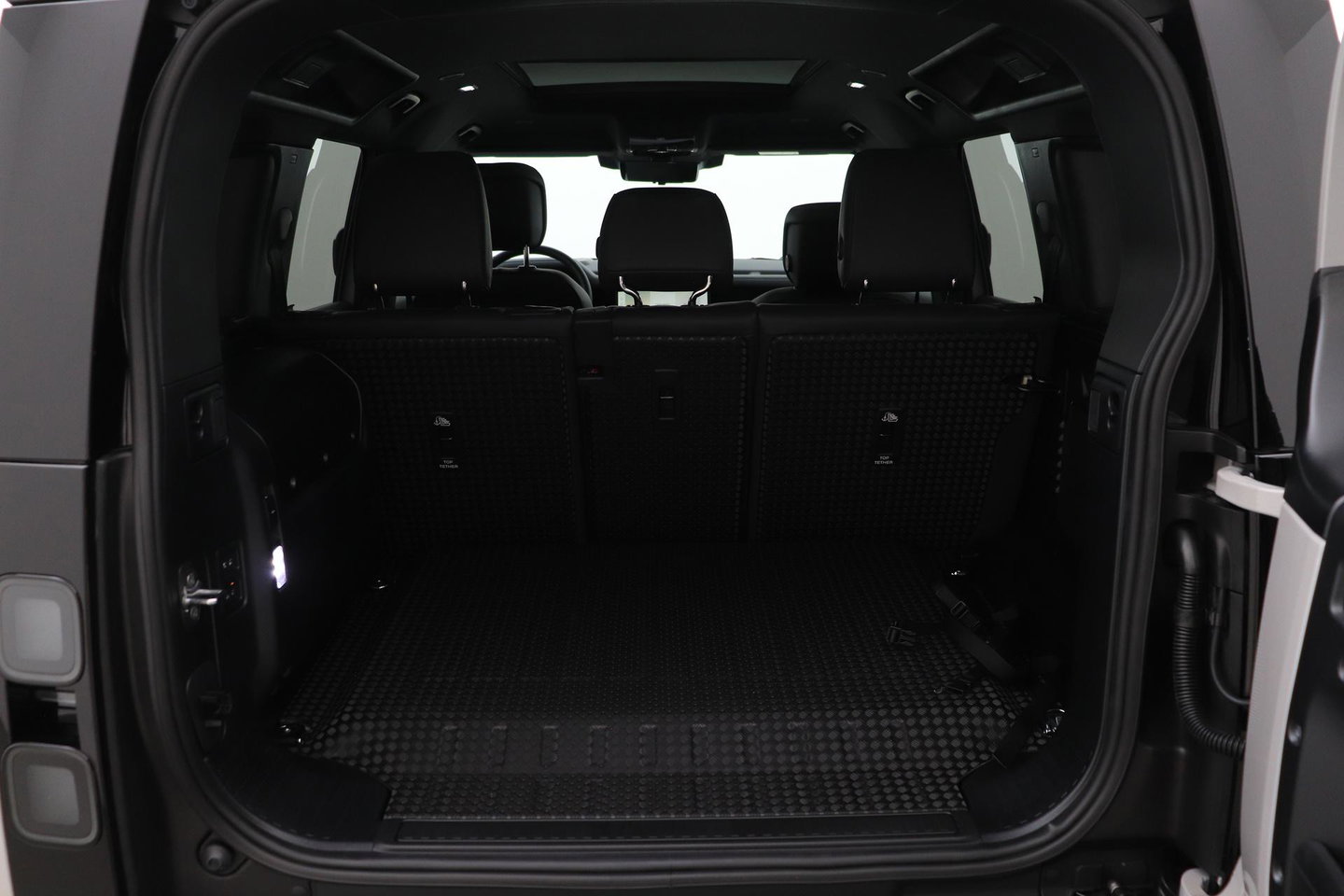 Land Rover Defender P300e 110 X-Dynamic HSE | FACELIFT | ClearSight | Meridian Surround | Head-Up | ACC | Panoramadak | Trekhaak