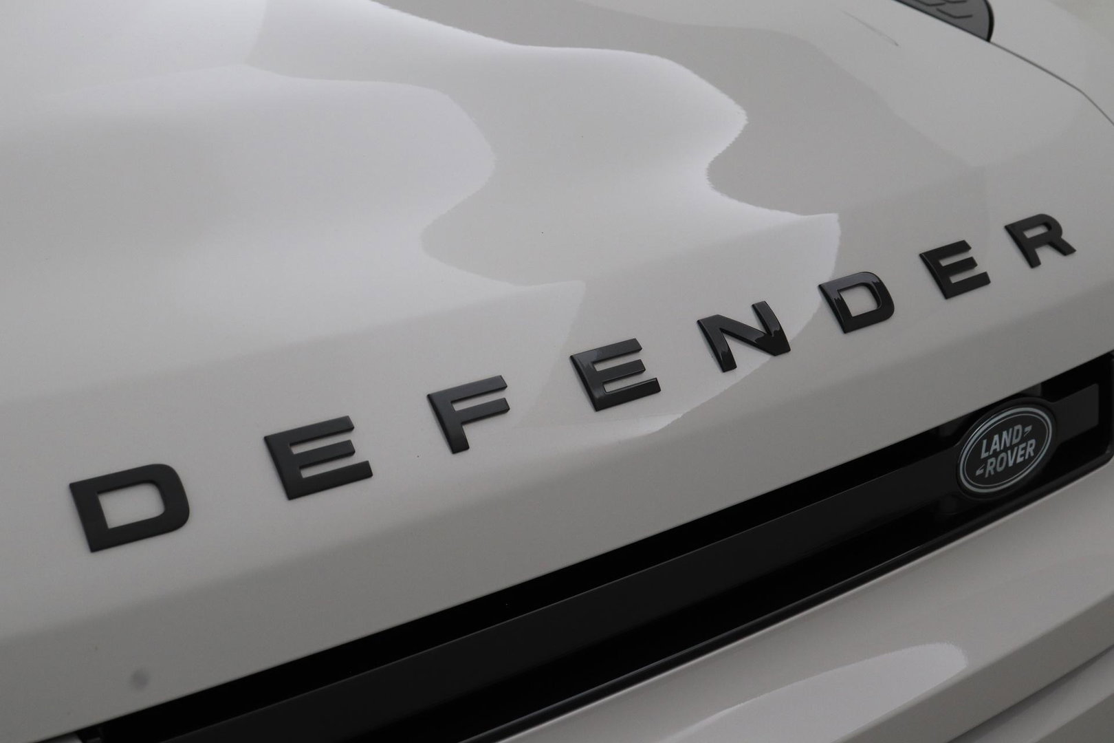 Land Rover Defender P300e 110 X-Dynamic HSE | FACELIFT | ClearSight | Meridian Surround | Head-Up | ACC | Panoramadak | Trekhaak