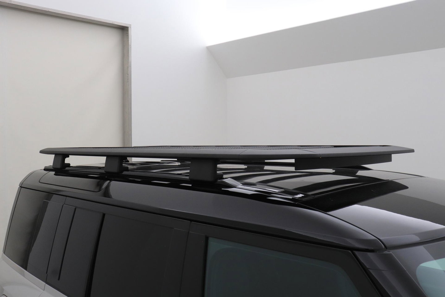 Land Rover Defender P300e 110 X-Dynamic HSE | FACELIFT | ClearSight | Meridian Surround | Head-Up | ACC | Panoramadak | Trekhaak