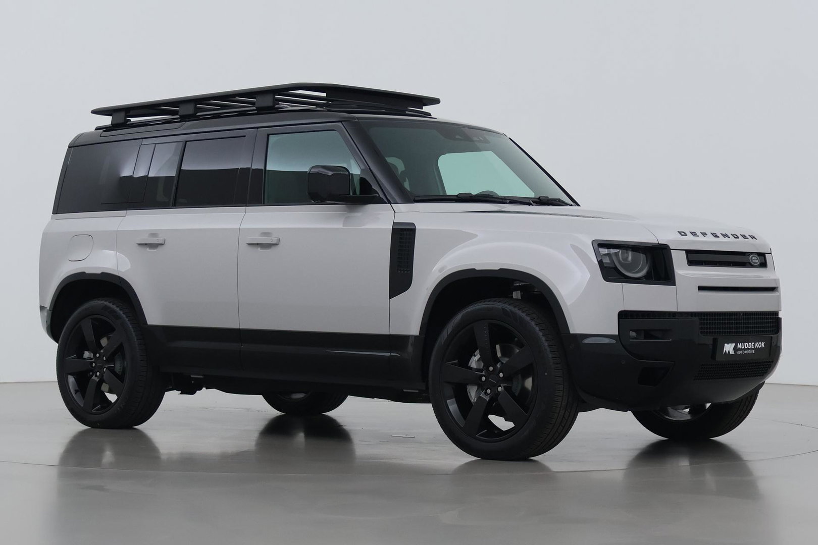 Land Rover Defender P300e 110 X-Dynamic HSE | FACELIFT | ClearSight | Meridian Surround | Head-Up | ACC | Panoramadak | Trekhaak