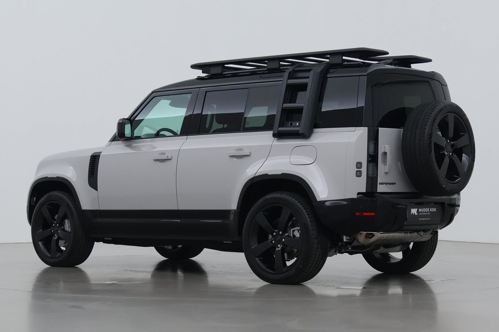 Land Rover Defender P300e 110 X-Dynamic HSE | FACELIFT | ClearSight | Meridian Surround | Head-Up | ACC | Panoramadak | Trekhaak