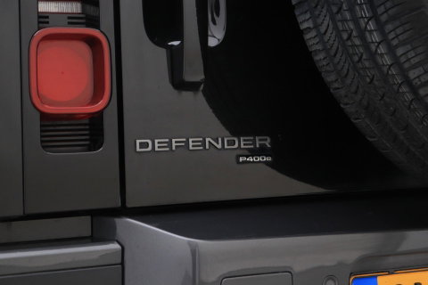 Land Rover Defender 110 2.0 P400e 110 S | Luchtvering | 360° Camera | Keyless | Stoel+Stuurverwarming | 20 Inch