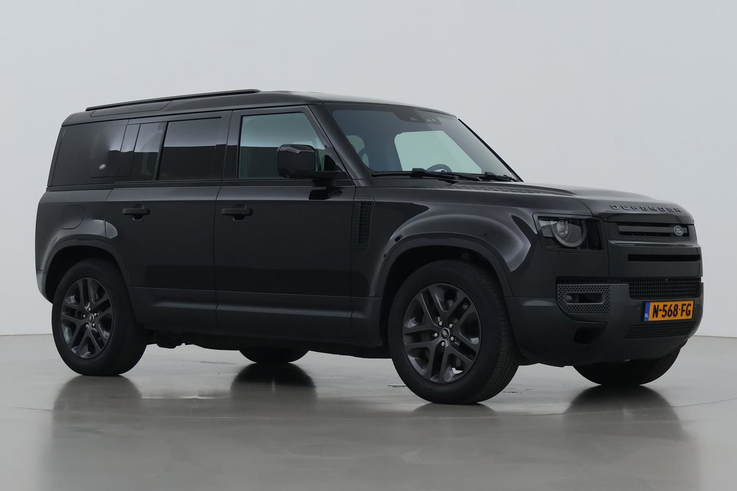 Land Rover Defender 110 2.0 P400e 110 S | Luchtvering | 360° Camera | Keyless | Stoel+Stuurverwarming | 20 Inch