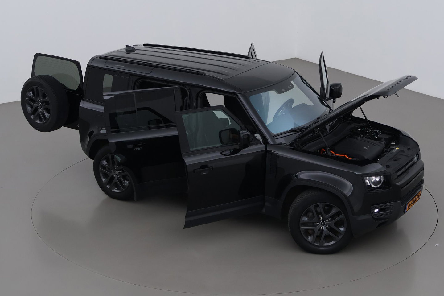 Land Rover Defender 110 2.0 P400e 110 S | Luchtvering | 360° Camera | Keyless | Stoel+Stuurverwarming | 20 Inch