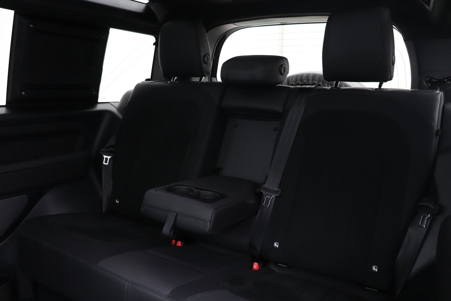 Land Rover Defender 5.0 P525 90 V8 Carpathian Edition | 5-Persoons | Luchtvering | Panoramadak | Head-Up | 22 Inch | ACC