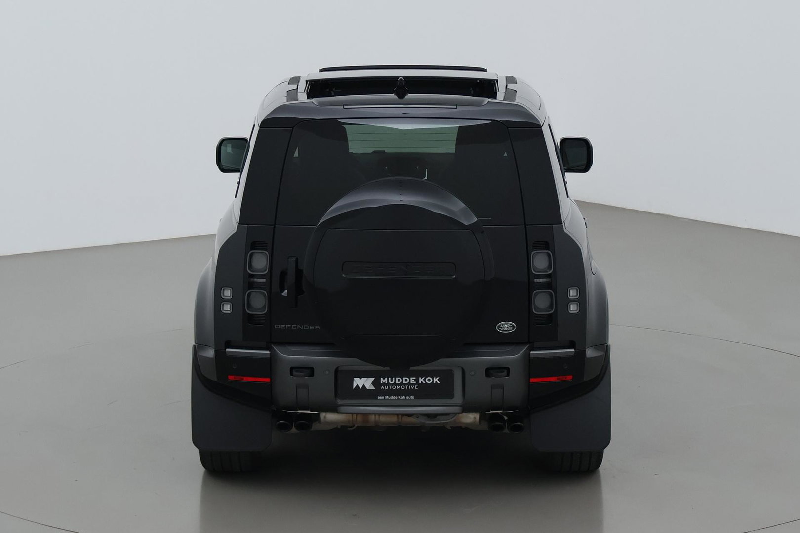 Land Rover Defender 5.0 P525 90 V8 Carpathian Edition | 5-Persoons | Luchtvering | Panoramadak | Head-Up | 22 Inch | ACC