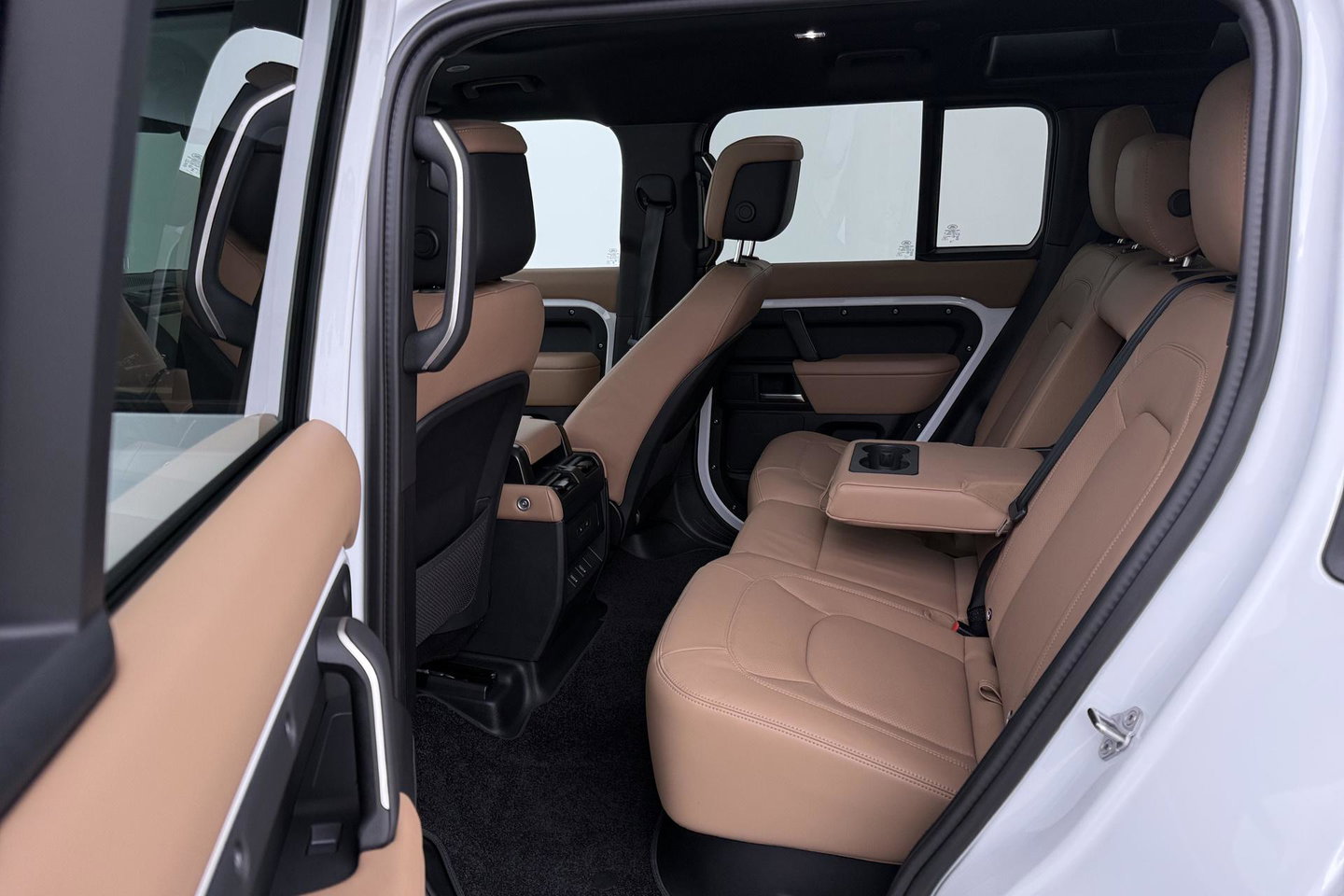 Land Rover Defender 2.0 P300e 110 X-Dynamic HSE | FACELIFT | ClearSight | Meridian Surround | Head-Up | ACC | Panoramadak | Trekhaak