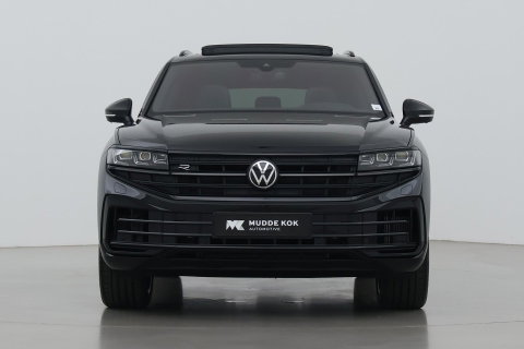 Volkswagen Touareg 3.0 TSi eHybrid 4MOTION R | FINAL EDITION | Luchtvering | Trekhaak | Panoramadak | Dynaudio | 360° Camera