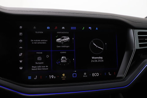 Volkswagen Touareg 3.0 TSi eHybrid 4MOTION R | FINAL EDITION | Luchtvering | Trekhaak | Panoramadak | Dynaudio | 360° Camera