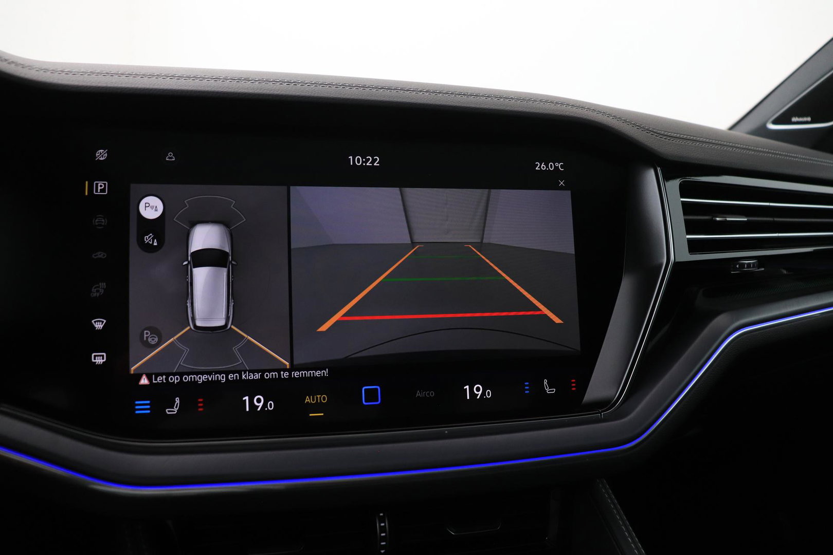 Volkswagen Touareg 3.0 TSi eHybrid 4MOTION R | FINAL EDITION | Luchtvering | Trekhaak | Panoramadak | Dynaudio | 360° Camera