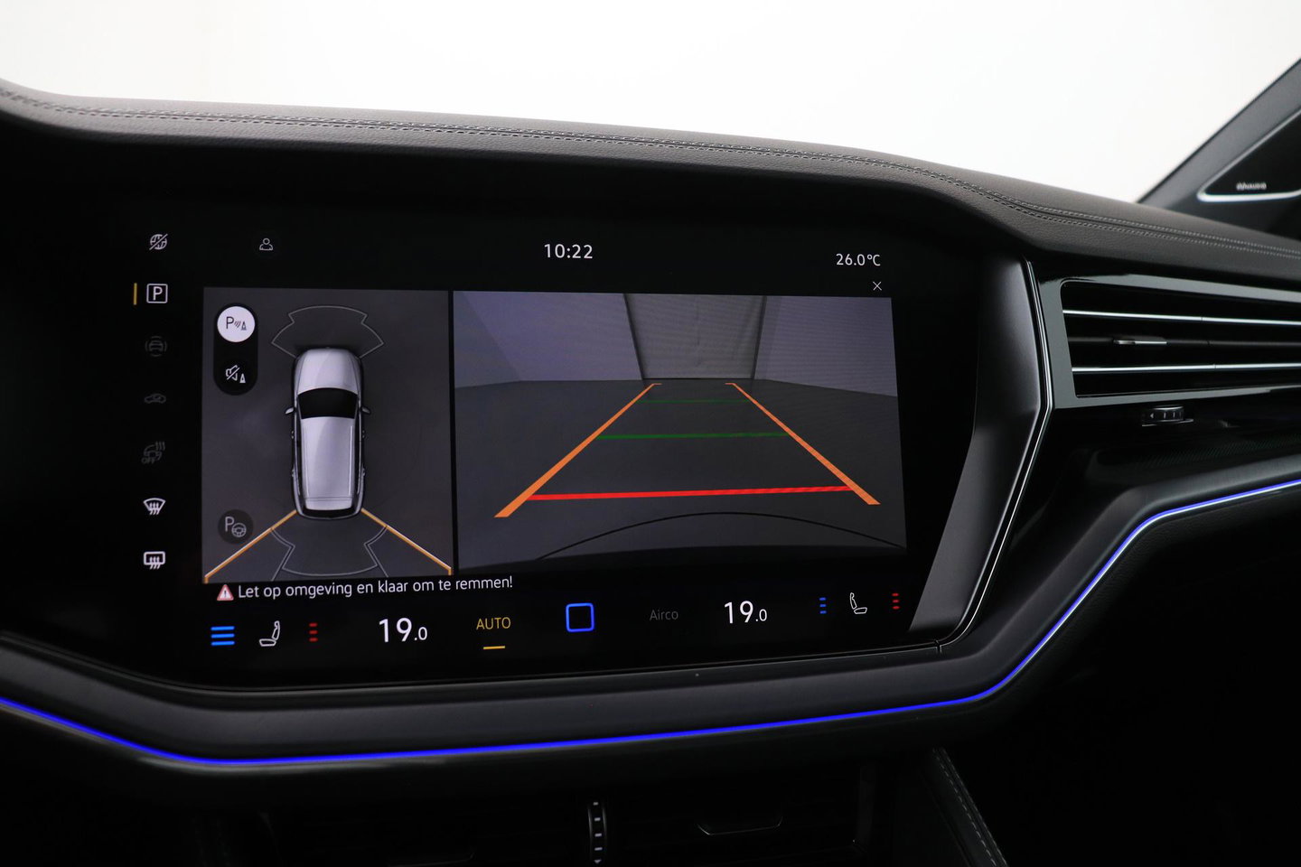 Volkswagen Touareg 3.0 TSi eHybrid 4MOTION R | FINAL EDITION | Luchtvering | Trekhaak | Panoramadak | Dynaudio | 360° Camera