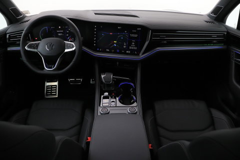 Volkswagen Touareg 3.0 TSi eHybrid 4MOTION R | FINAL EDITION | Luchtvering | Trekhaak | Panoramadak | Dynaudio | 360° Camera