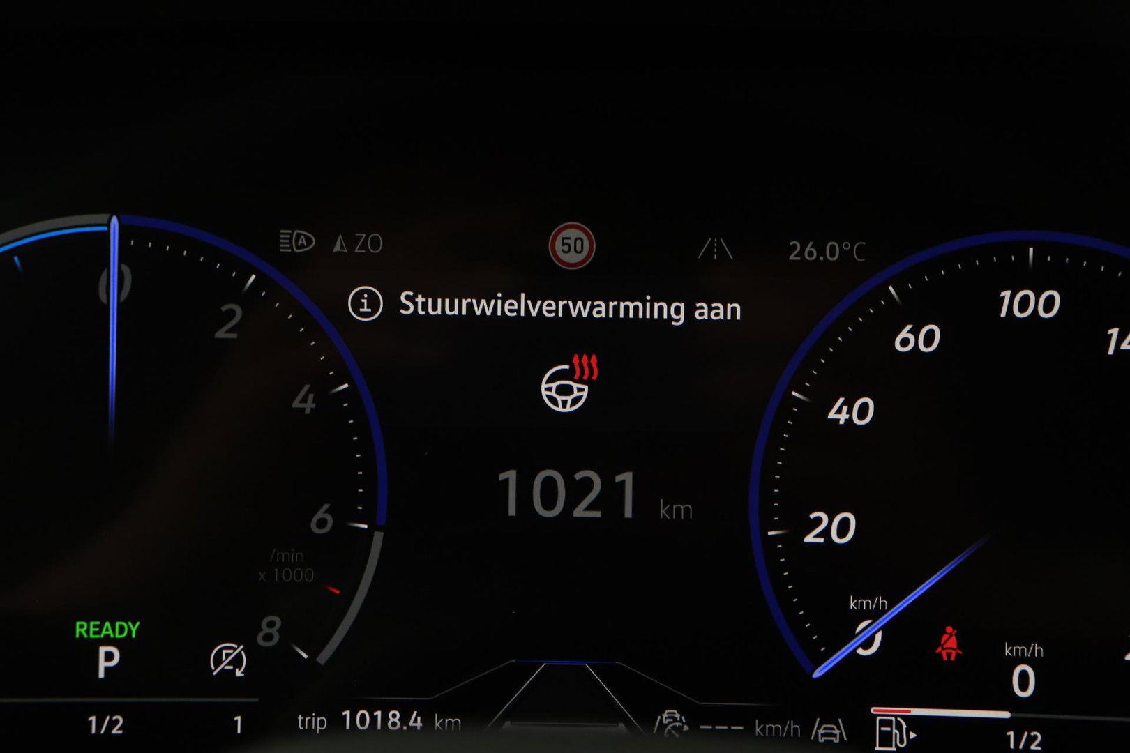 Volkswagen Touareg 3.0 TSi eHybrid 4MOTION R | FINAL EDITION | Luchtvering | Trekhaak | Panoramadak | Dynaudio | 360° Camera
