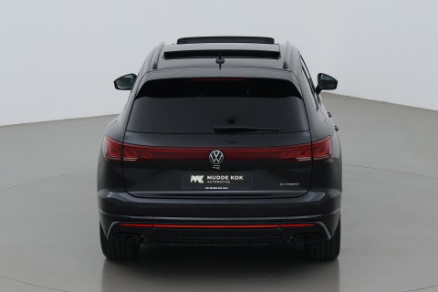 Volkswagen Touareg 3.0 TSi eHybrid 4MOTION R | FINAL EDITION | Luchtvering | Trekhaak | Panoramadak | Dynaudio | 360° Camera