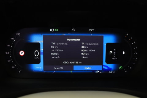 Volvo V60 Cross Country 2.0 B5 AWD Pro | ACC | Panoramadak | Harman/Kardon | Keyless | Memory | Trekhaak | Camera | BLIS | 19 Inch