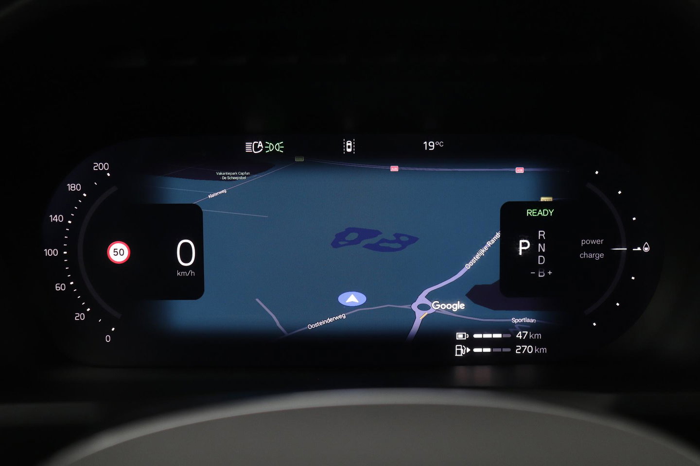 Volvo XC90 T8 Plug-in hybrid Ultra Dark | Bowers&Wilkins | Luchtvering | Massage | 22 Inch | Trekhaak | Head-Up
