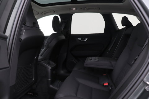 Volvo XC60 T8 Plug-in hybrid Ultra Dark | Head-Up | Panoramadak | 360° Camera | ACC | harman/kardon | BLIS