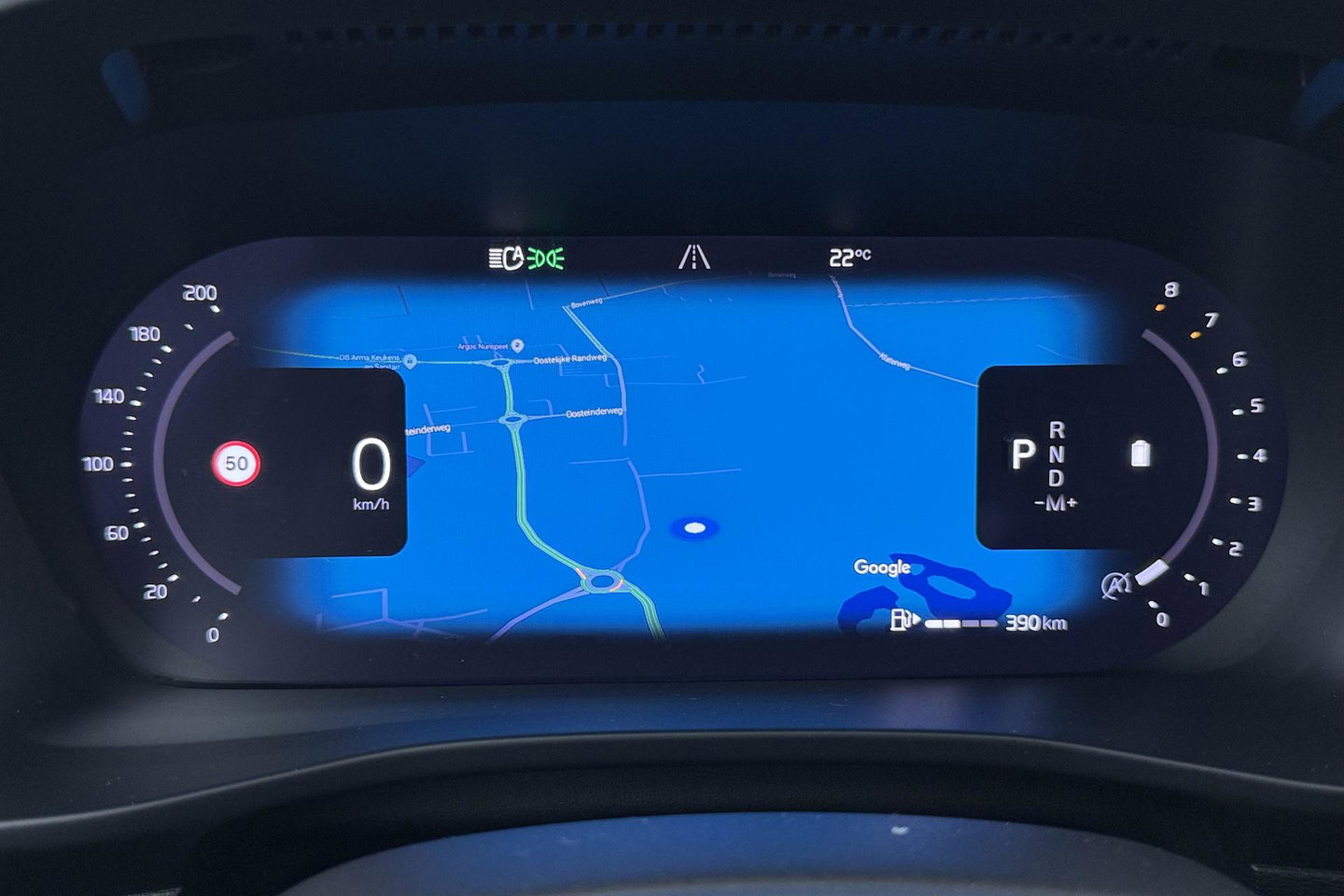 Volvo XC40 2.0 B3 Plus Dark | Harman/Kardon | Keyless | Camera | Stoel+Stuurverwarming | Memory | 18 Inch