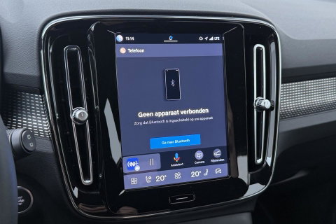 Volvo XC40 2.0 B3 Plus Dark | Harman/Kardon | Keyless | Camera | Stoel+Stuurverwarming | Memory | 18 Inch