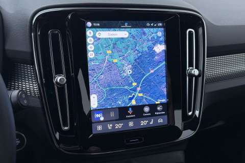 Volvo XC40 2.0 B3 Plus Dark | Harman/Kardon | Keyless | Camera | Stoel+Stuurverwarming | Memory | 18 Inch