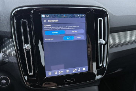 Volvo XC40 2.0 B3 Plus Dark | Harman/Kardon | Keyless | Camera | Stoel+Stuurverwarming | Memory | 18 Inch