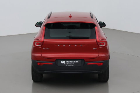 Volvo XC40 2.0 B3 Plus Dark | Harman/Kardon | Keyless | Camera | Stoel+Stuurverwarming | Memory | 18 Inch