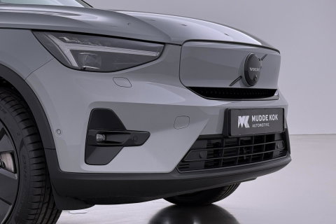 Volvo EX40 Single Motor Extended Range Plus Black Ed. 82 kWh | ACC | Panoramadak | Harman/Kardon | 360° Camera | Warmtepomp | Stoel+Stuurverwarming | 20 inch