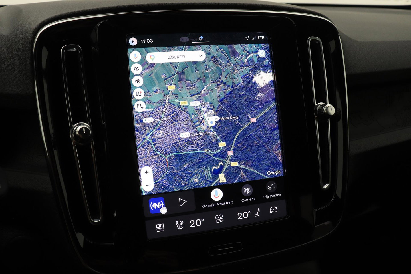 Volvo EX40 Twin Motor Plus 82 kWh | ACC | Harman/Kardon | 360° Camera | Stoel+Stuurverwarming | Keyless