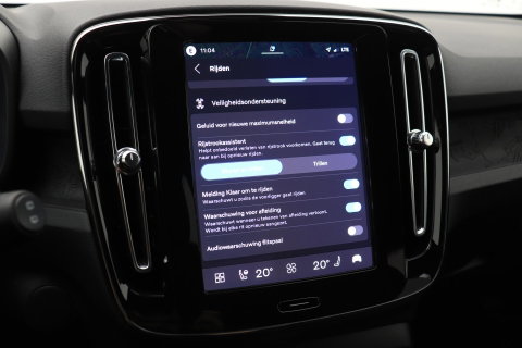 Volvo EX40 Twin Motor Plus 82 kWh | ACC | Harman/Kardon | 360° Camera | Stoel+Stuurverwarming | Keyless