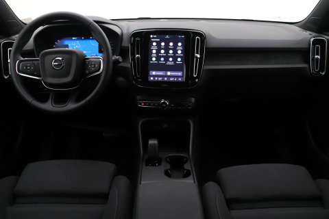 Volvo EX40 Twin Motor Plus 82 kWh | ACC | Harman/Kardon | 360° Camera | Stoel+Stuurverwarming | Keyless