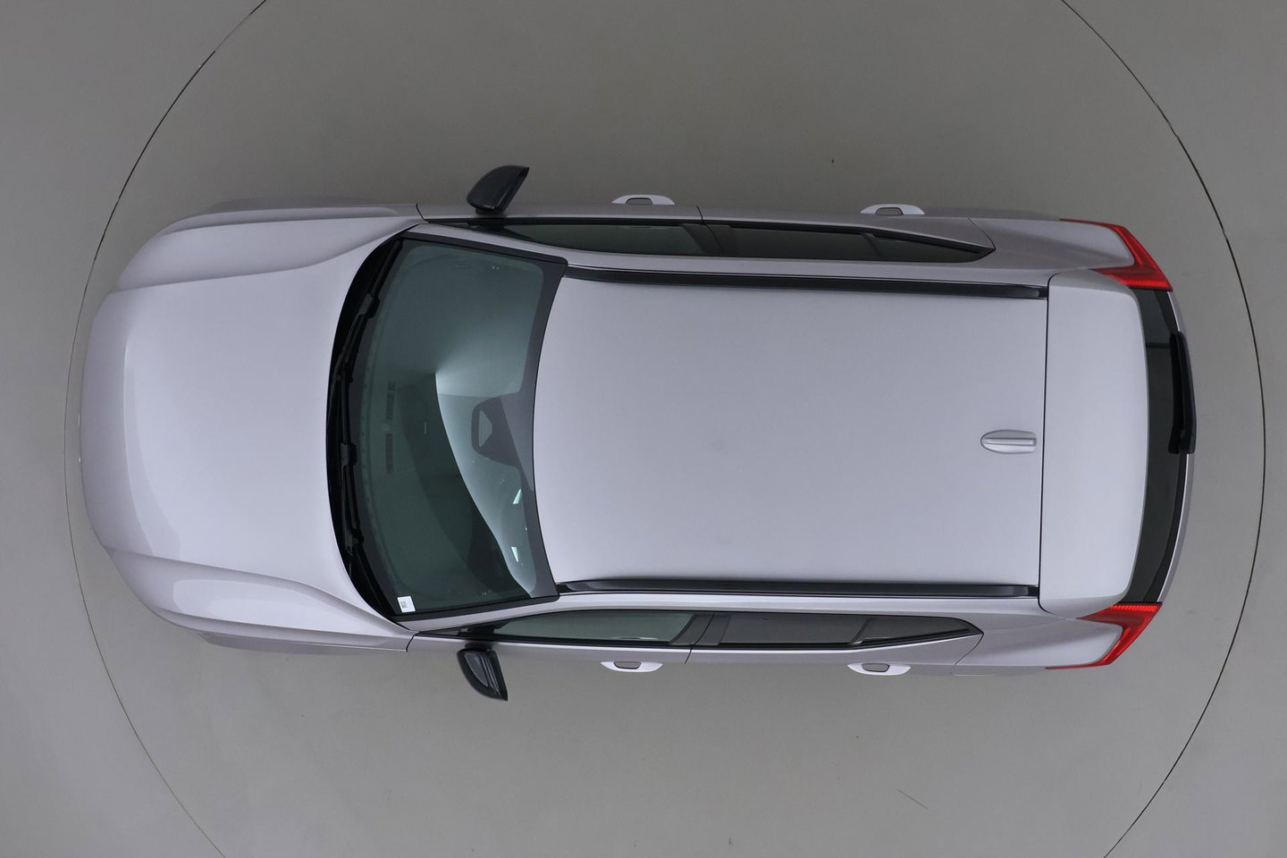 Volvo EX40 Twin Motor Plus 82 kWh | ACC | Harman/Kardon | 360° Camera | Stoel+Stuurverwarming | Keyless