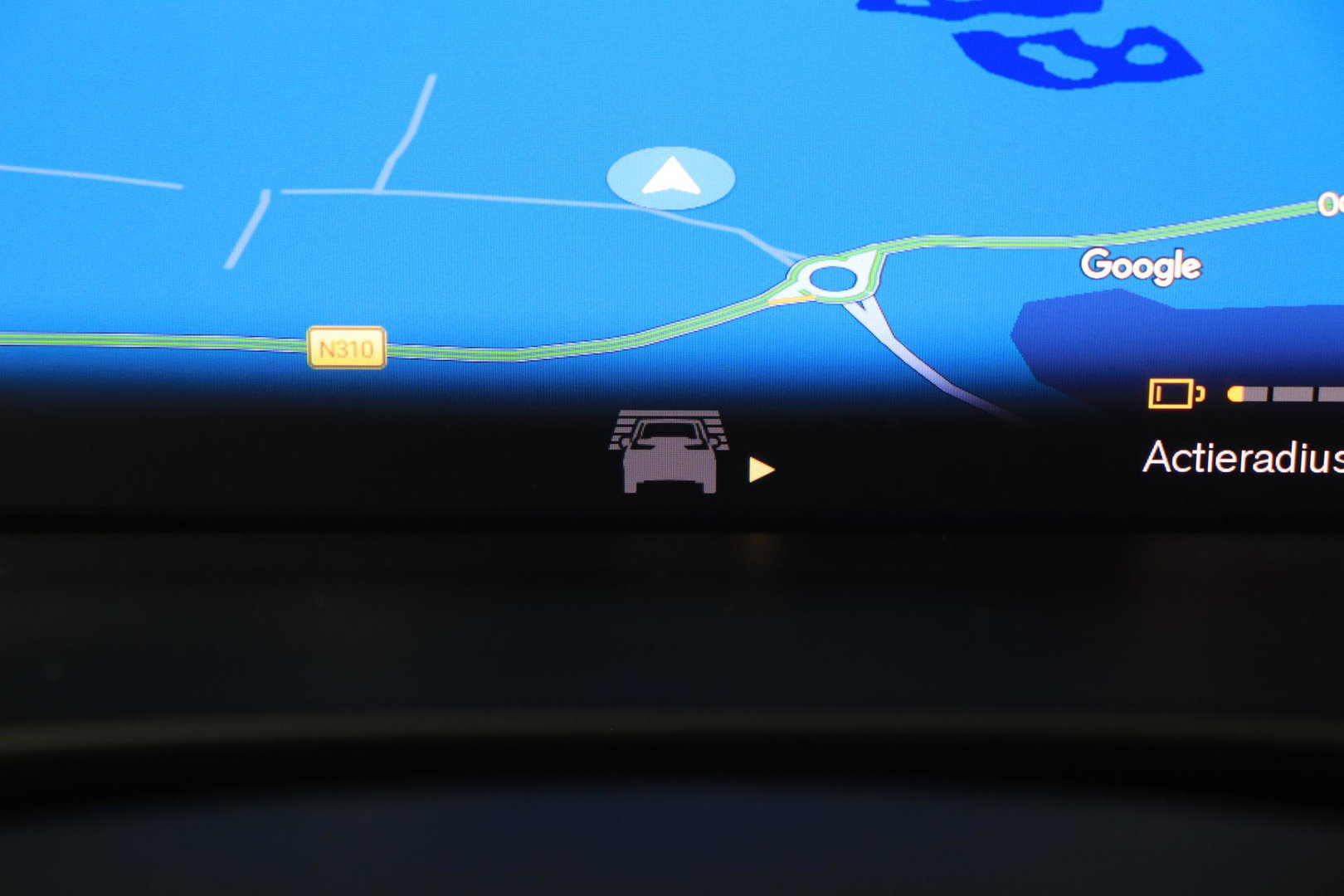Volvo EX40 Single Motor Extended Range Plus Black Ed. 82 kWh | ACC | Panoramadak | 360° Camera | Harman/Kardon | BLIS | 20 Inch