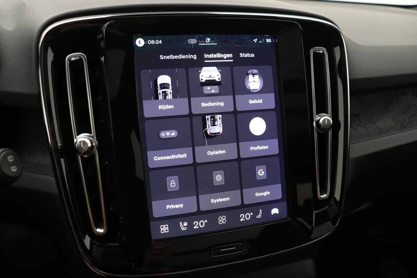 Volvo EX40 Single Motor Extended Range Plus Black Ed. 82 kWh | ACC | Panoramadak | 360° Camera | Harman/Kardon | BLIS | 20 Inch